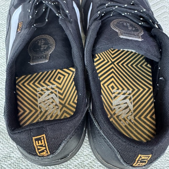 Size 12 - VANS AVE PRO LTD SHOES‎ (FA) BLACK REFLECTIVE main image 11